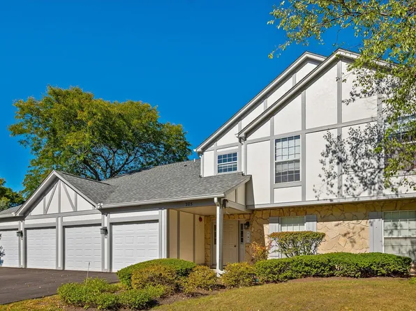 205 Hampshire Ct Unit 101A, Naperville, IL 60565