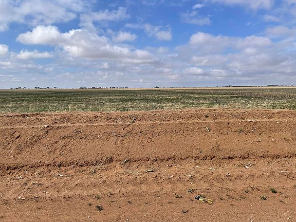 4th image of County Road 6200