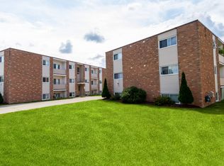 83 Conroy Cres #79, Guelph, ON N1G 2V5