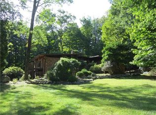 9 Doe Dr, Suffern, NY 10901
