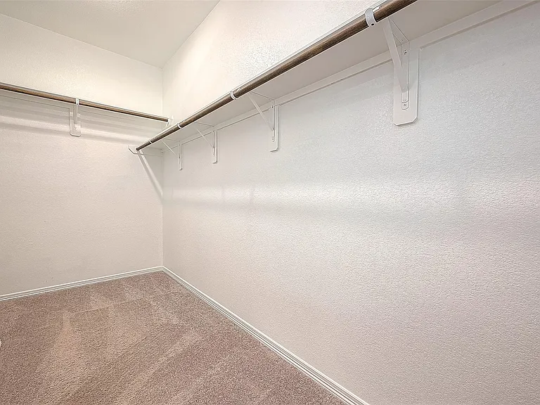 20033 Tuft Canyon Ct — Photo 40