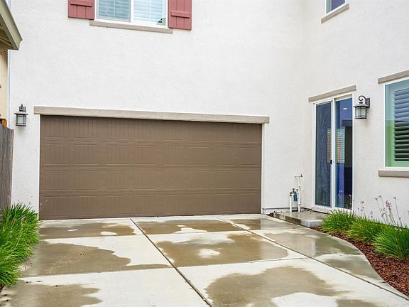 2nd image of 2350 White Drive