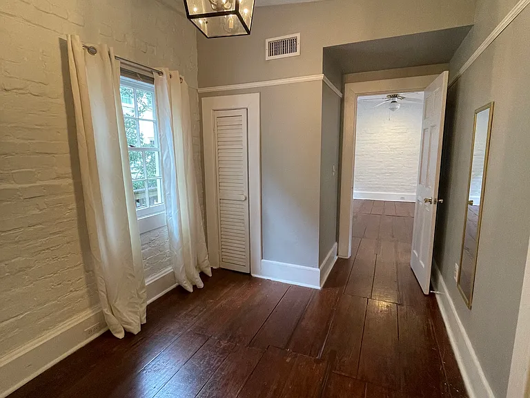 122 W Charlton Ln #F — Photo 19