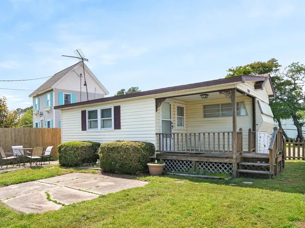 8096 Mire Pond One, Chincoteague Island, VA 23336