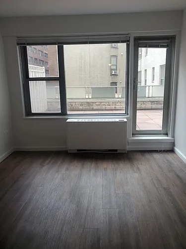 245 E 63rd St #218 Photo 1