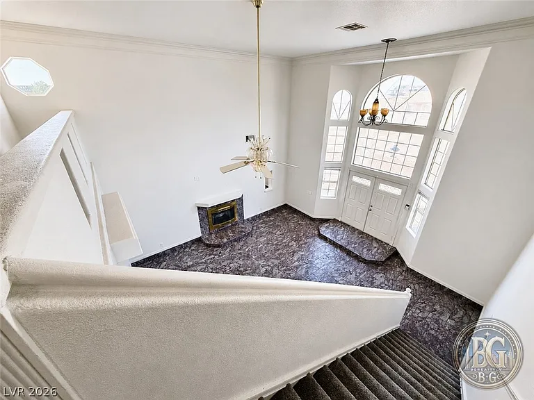 764 Benedict Dr — Photo 15