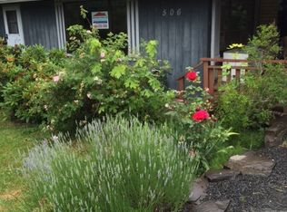 506 E 2nd St, Rainier, OR 97048