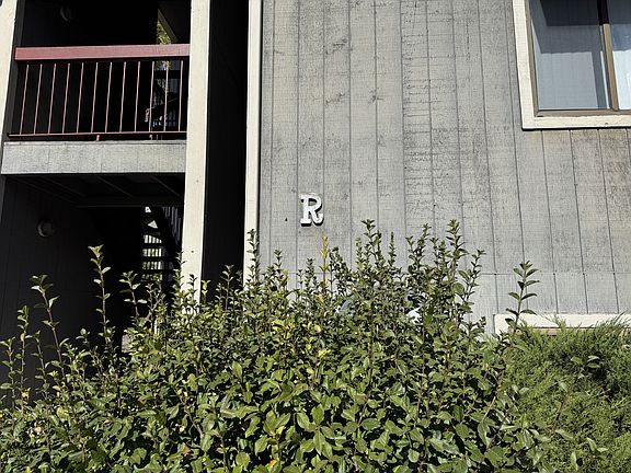 2nd image of 4501 Boardwalk Dr Building R-r174