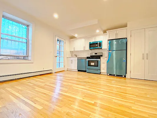 Rented by Douglas Elliman | media 15