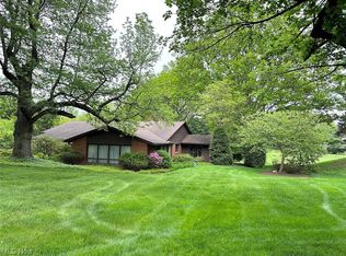 2730 Brentwood Rd NW, Canton, OH 44708