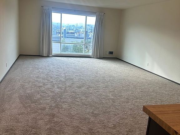 4th image of 273 S Parkview Ave APT 1