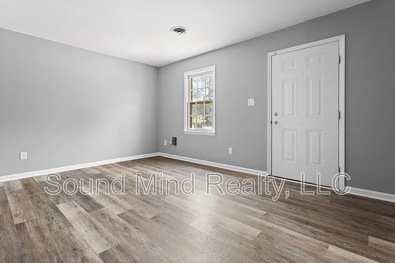 2 bed, 1.0 bath, 840 sqft, $950 — Photo 4