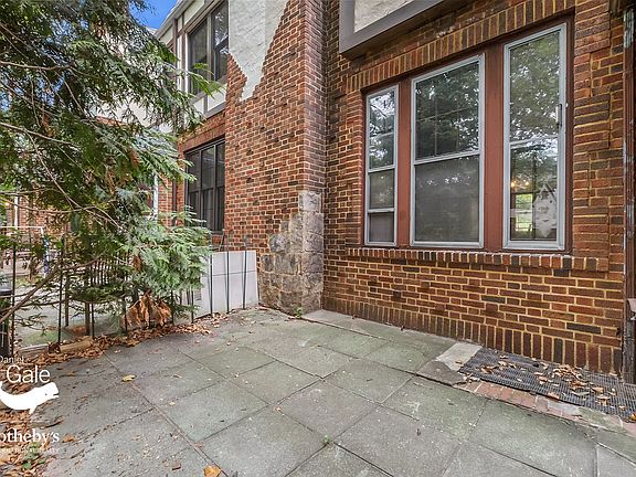 3rd image of 9312 68th Ave