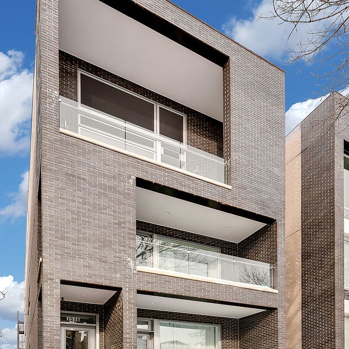 1st image of 1516 W Huron St #3