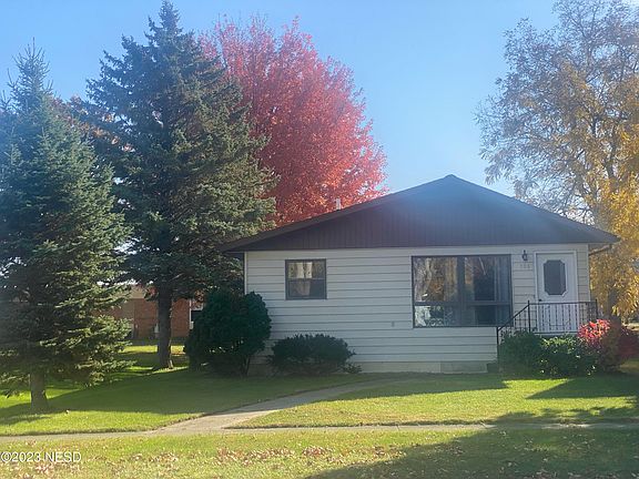 2nd image of 506 4th St W