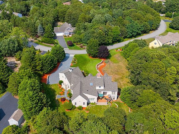 5th image of 27 Openfield Road