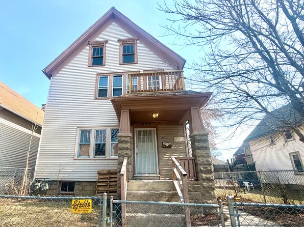 1440 N 28th St #1442, Milwaukee, WI 53208