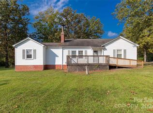 813 Potter Rd, Lancaster, SC 29720