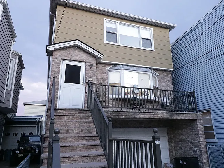 140 Prospect Ave #2 — Photo 1