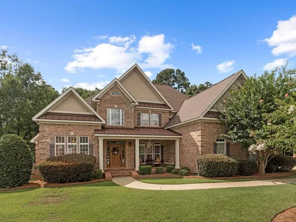 704 Prestwick Dr, Dothan, AL 36305