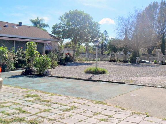 4th image of 3522 Schwalbe Dr