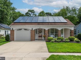 67 Maidstone Pl, Southampton, NJ