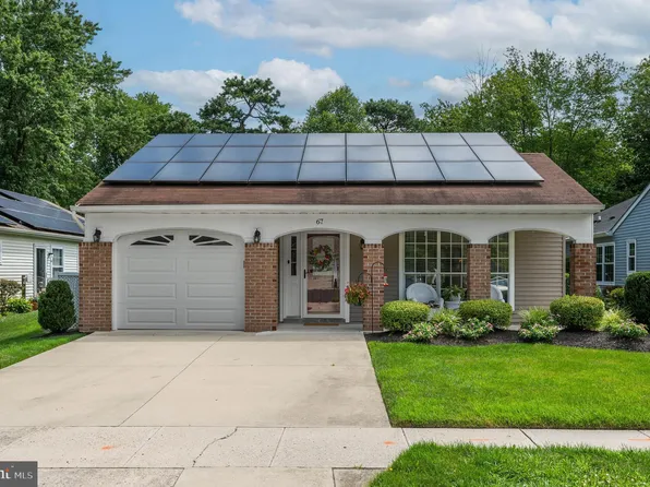 67 Maidstone Pl, Southampton, NJ 08088