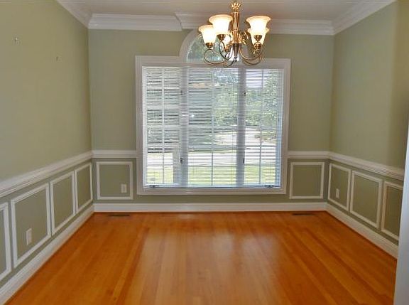 5th image of 301 Pebble Beach Dr