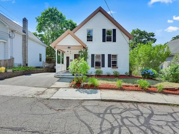 36 Bicknell St, Marlborough, MA 01752