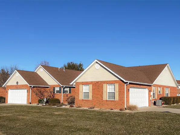 306 Radcliff Rd, Shiloh, IL 62221