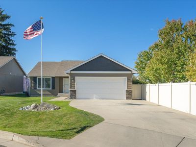 520 S McKee St, Greenacres, WA, 99016