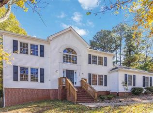 840 Deer Oaks Dr, Lawrenceville, GA 30044