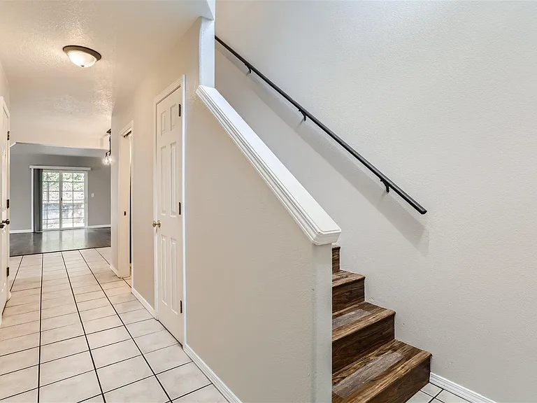 37519 Reich Ct #1 — Photo 4
