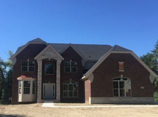 1565 Boulan Dr, Troy, MI 48084