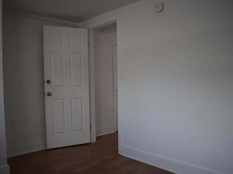 430 W Myrtle St #B — Photo 7