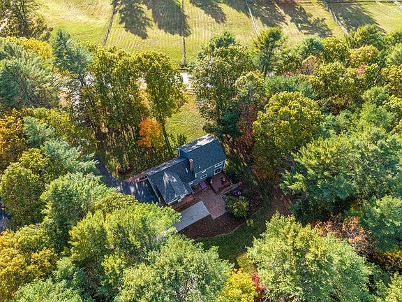 5th image of 62 Webster Road