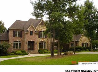 977 Cherokee Ridge Dr, Union Grove, AL 35175