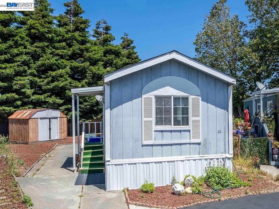 1st image of 2885 Willow Rd #2
