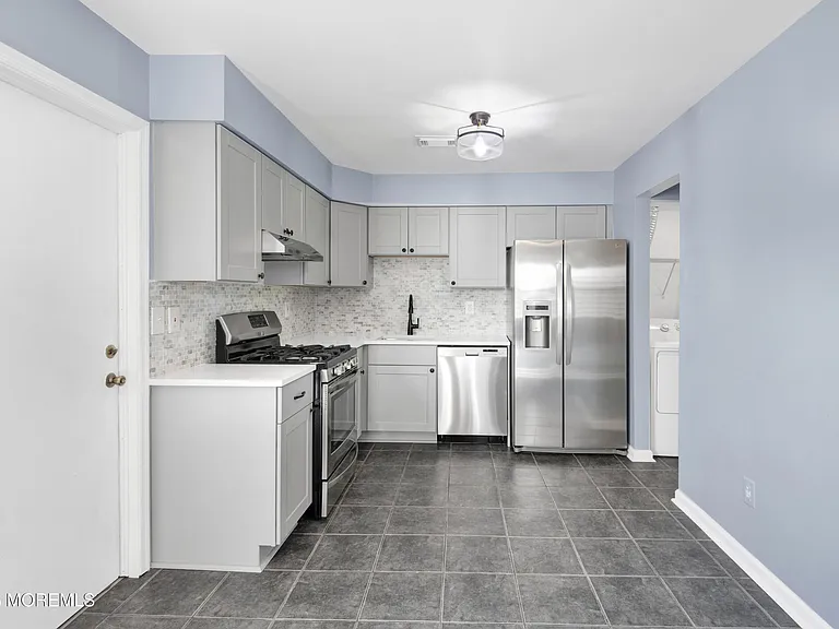 6 Stowe Ct — Photo 12