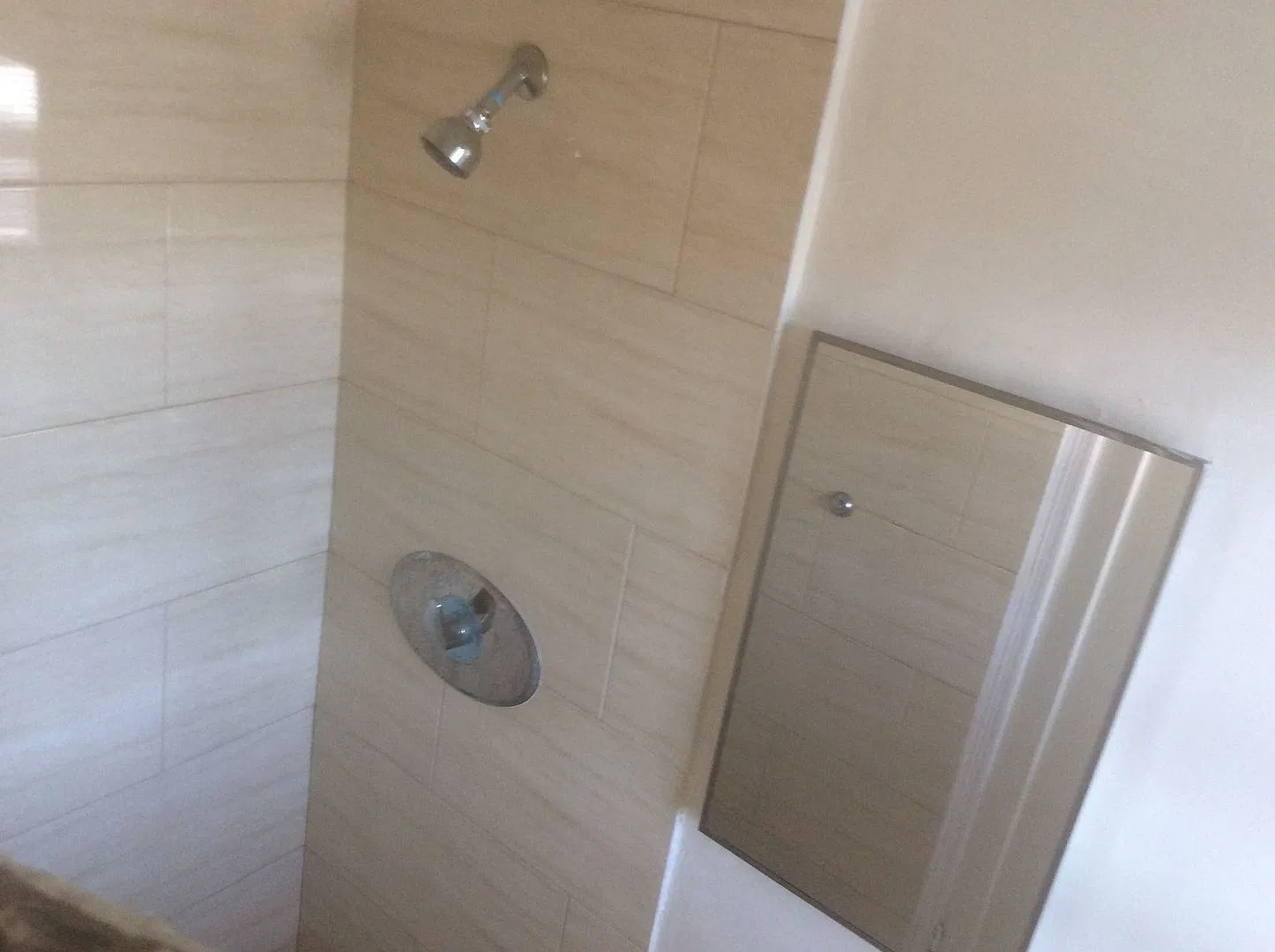 Alexandria Apartments LLC — Photo 3
