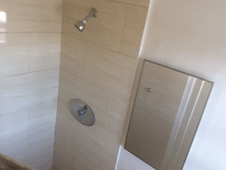 Alexandria Apartments LLC — Photo 3