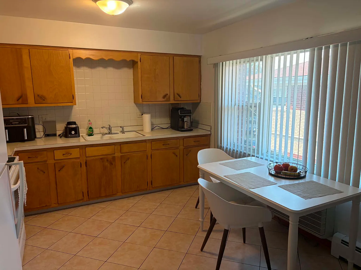 2 bed, $1,850 — Photo 4