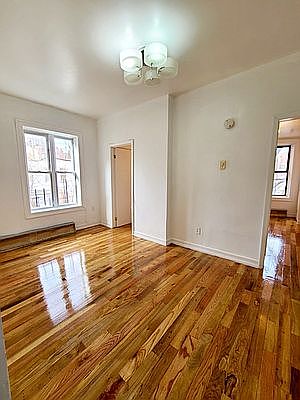 1st image of 673 Dawson St #5A