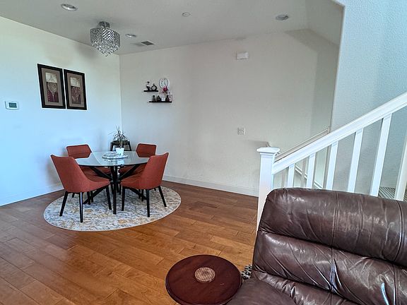 5th image of 5256 Campus Dr