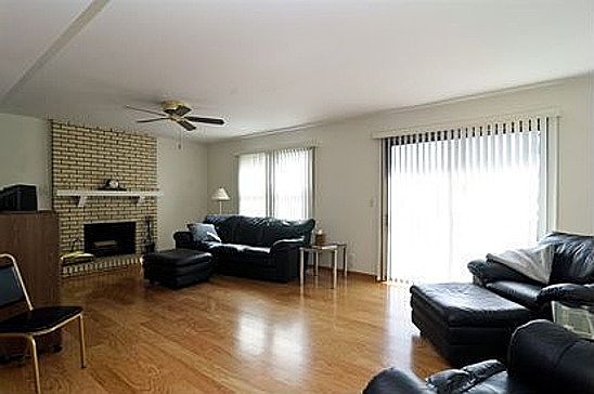 5th image of 1575 Buckthorn Dr