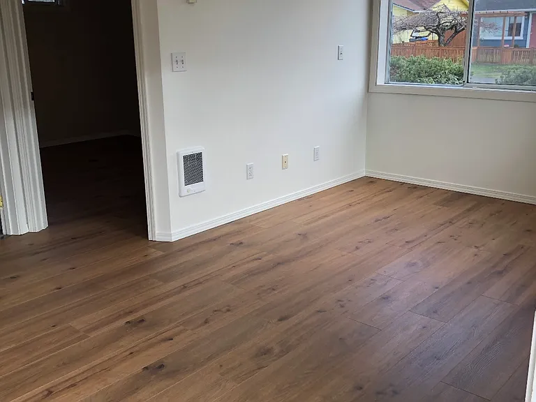 495 SE Maylor St — Photo 15