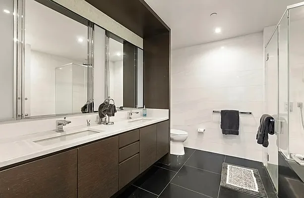 Bathroom, photo 4