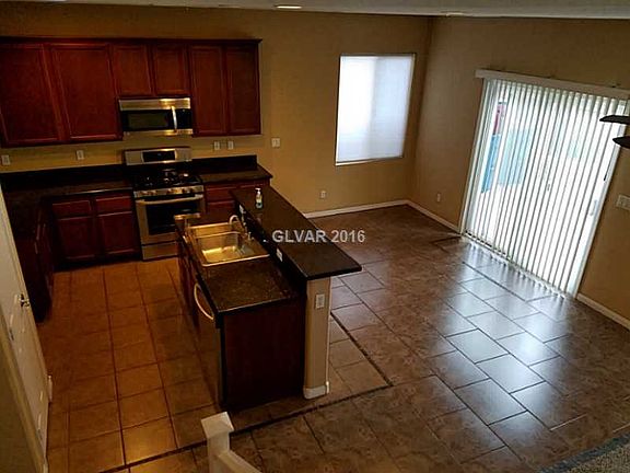 3rd image of 9763 White Lilac St