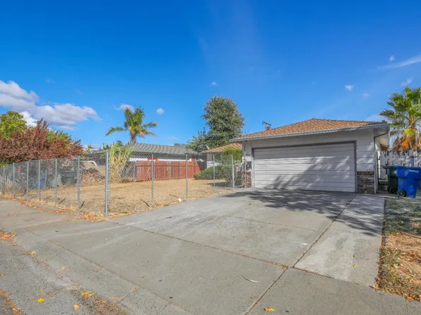 7445 21st St, Sacramento, CA 95822