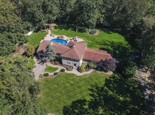 501 Eagle Point Dr, Toms River, NJ 08753